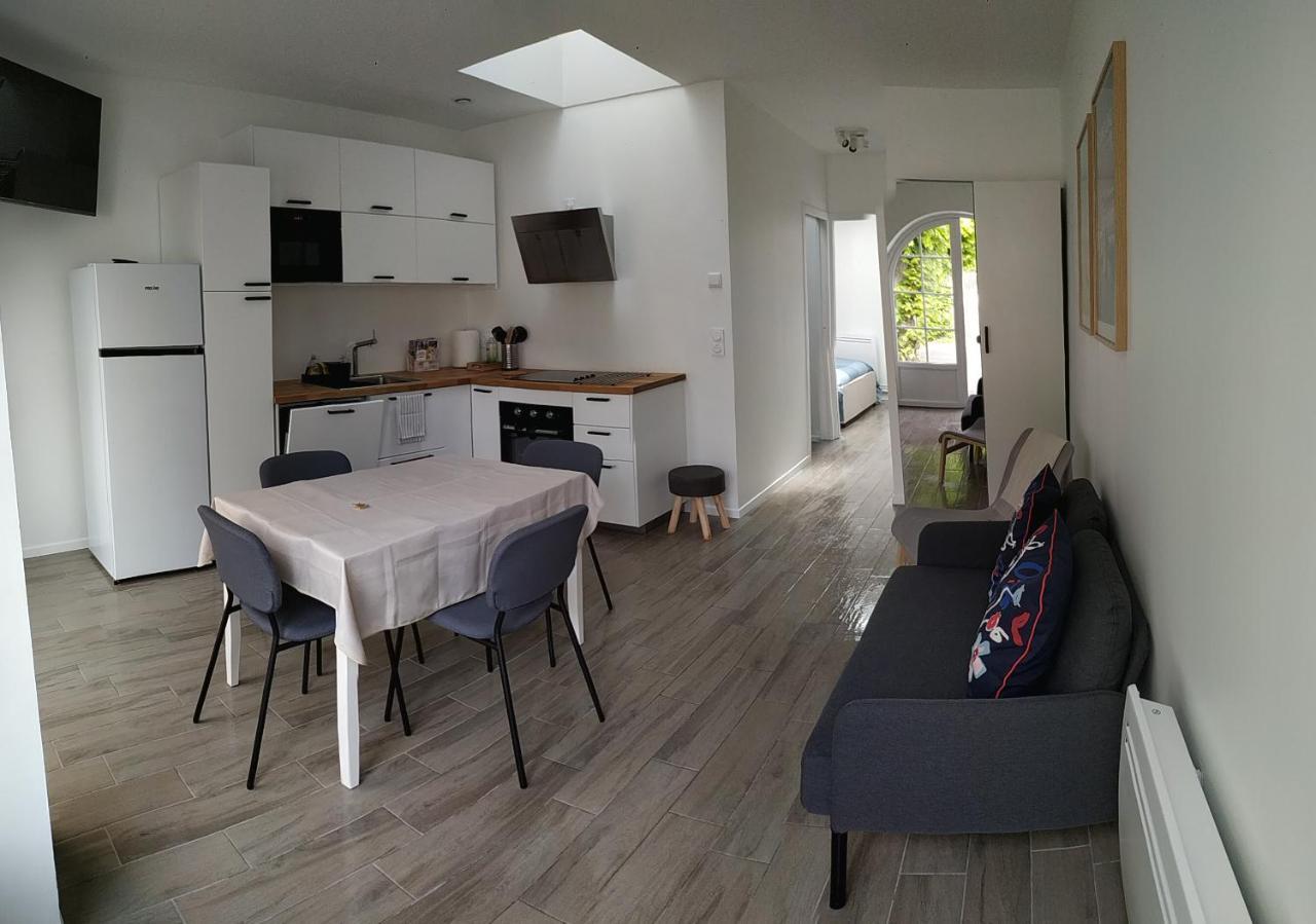 Charmant Et Lumineux Logement, Au Coeur De Cabourg Zewnętrze zdjęcie
